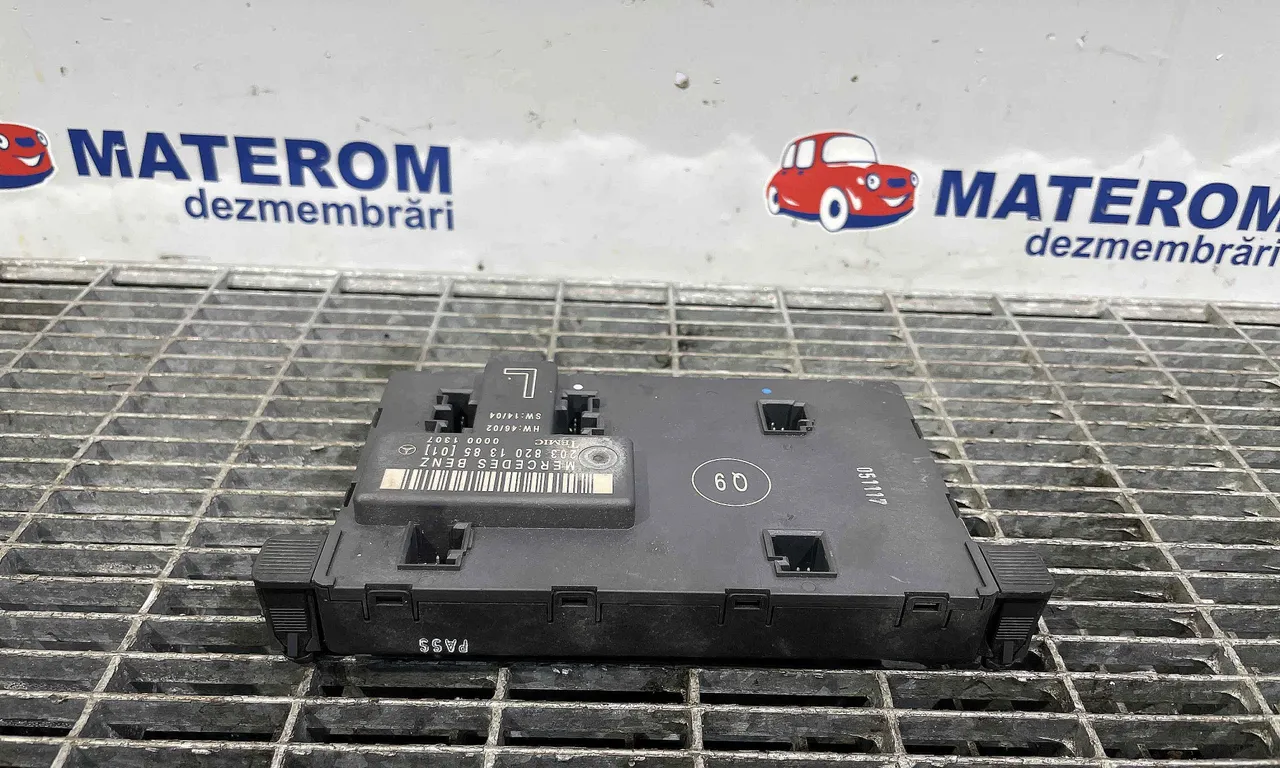 MODUL USA/STANGA FATA MERCEDES C-CLASS 2000-2007