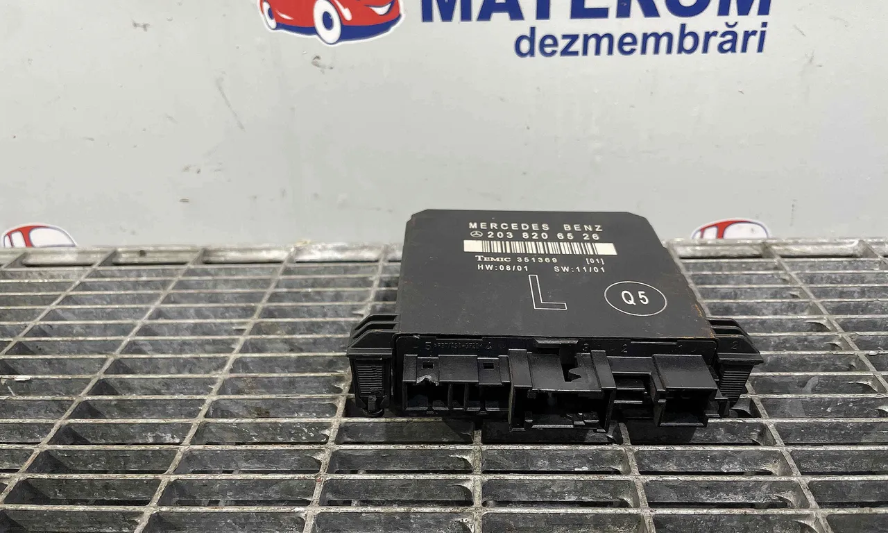 MODUL USA/STANGA SPATE MERCEDES C-CLASS 2000-2007