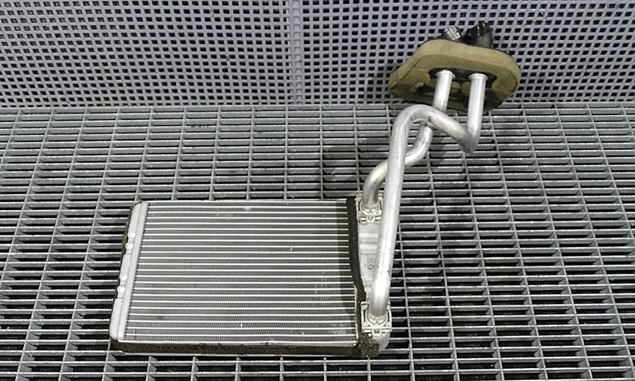 RADIATOR INCALZIRE MERCEDES C-CLASS 2000-2007