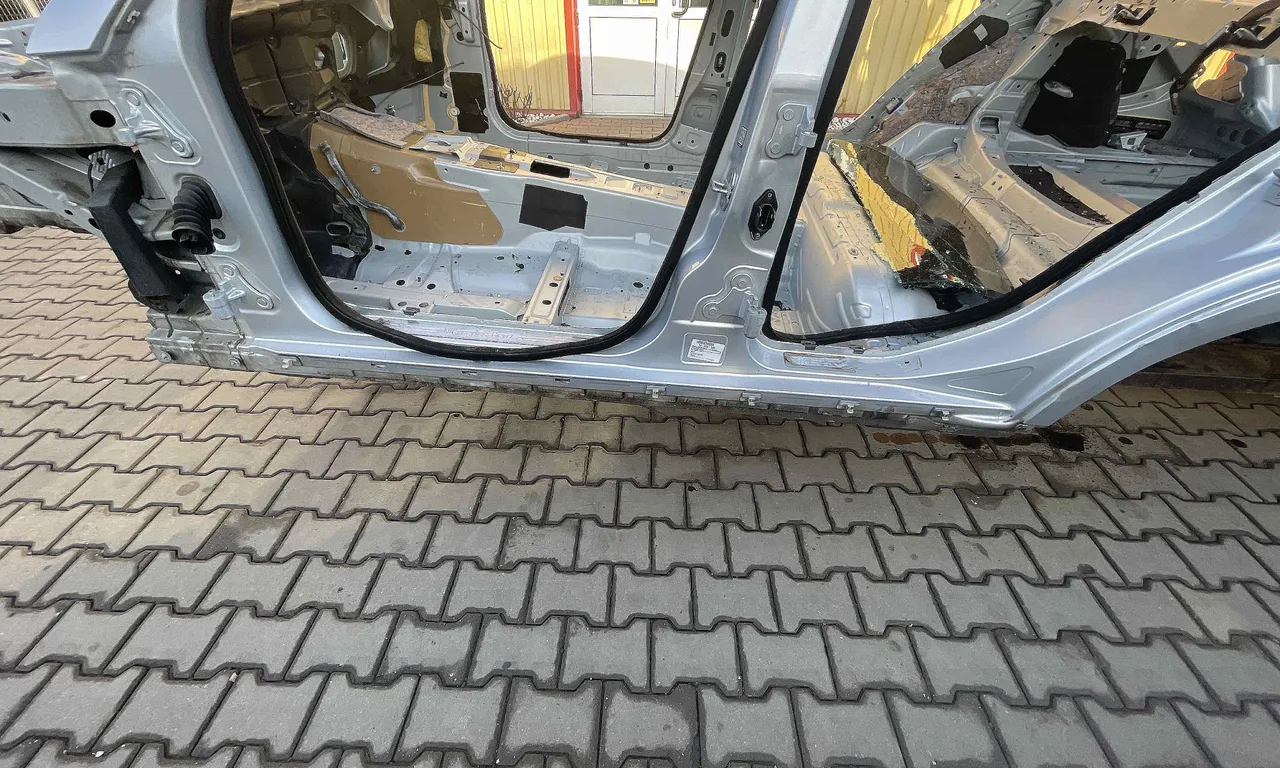 PRAG STANGA MERCEDES C-CLASS 2007-2015