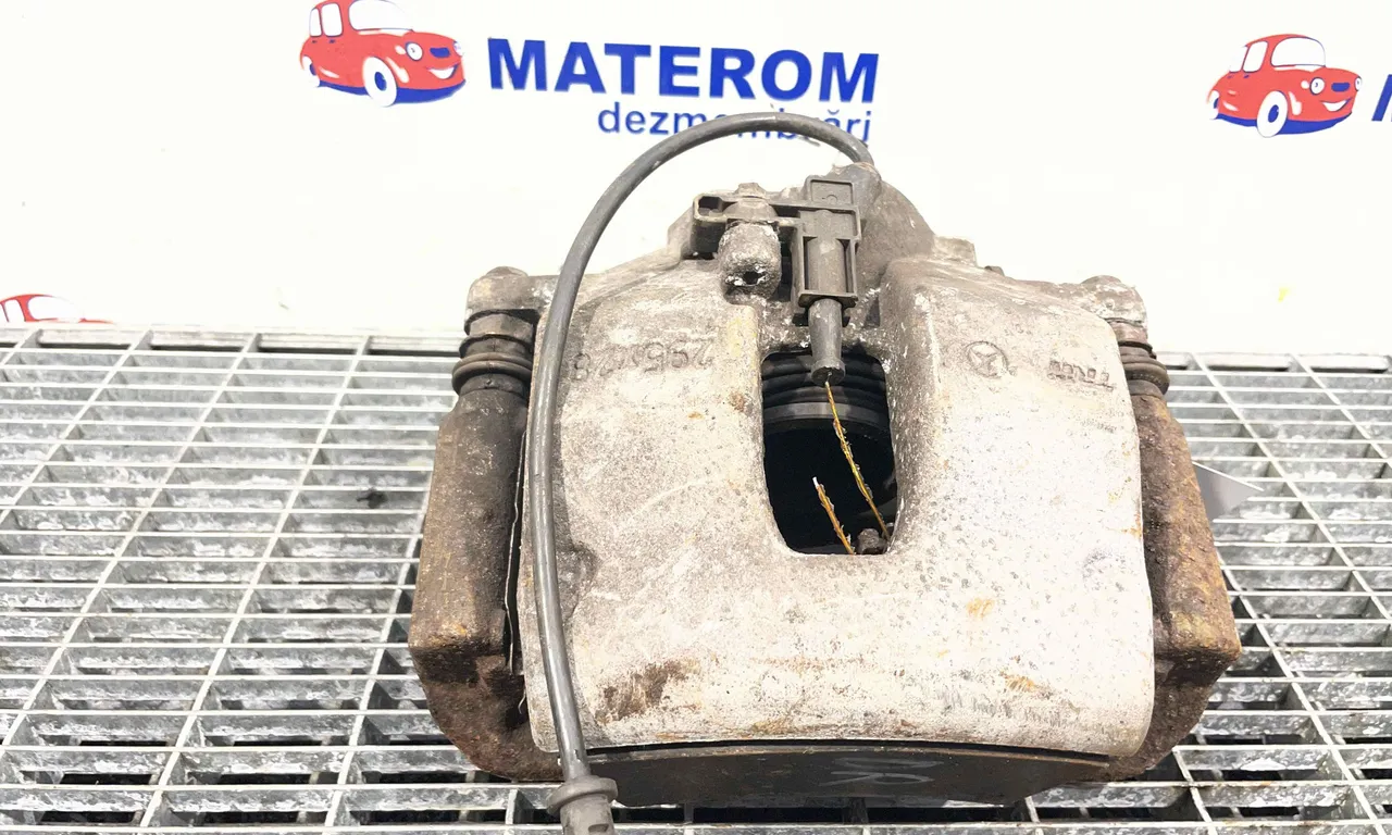 ETRIER FATA DREAPTA MERCEDES C-CLASS 2007-2015