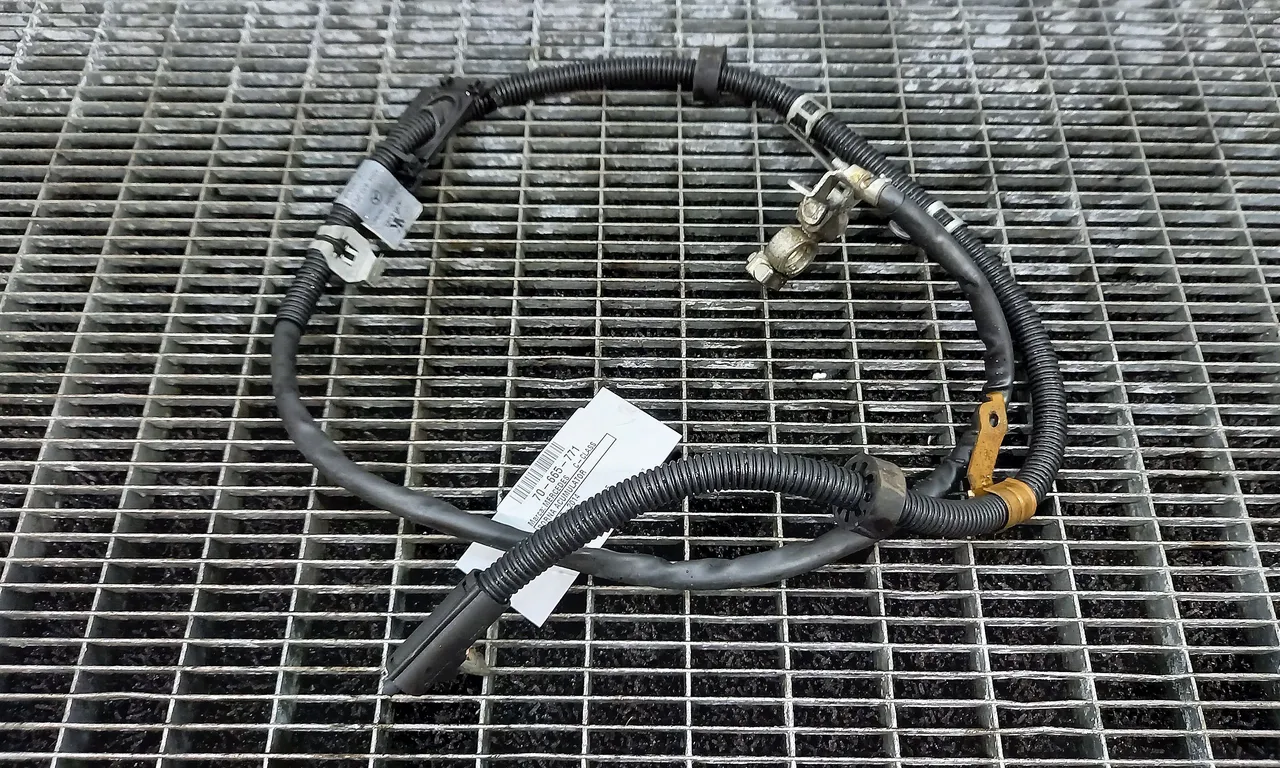 BORNA ACUMULATOR MERCEDES C-CLASS 2007-2015