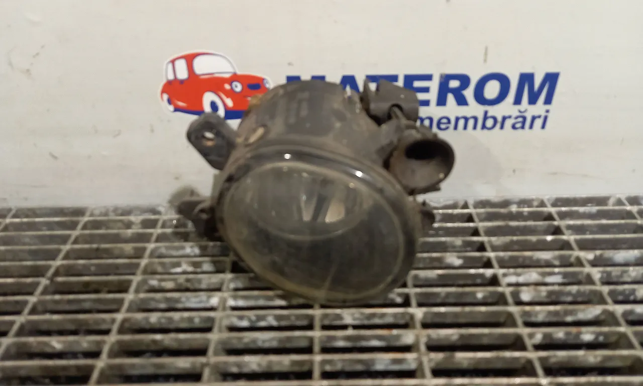 HALOGEN DREAPTA MERCEDES C-CLASS 2007-2015