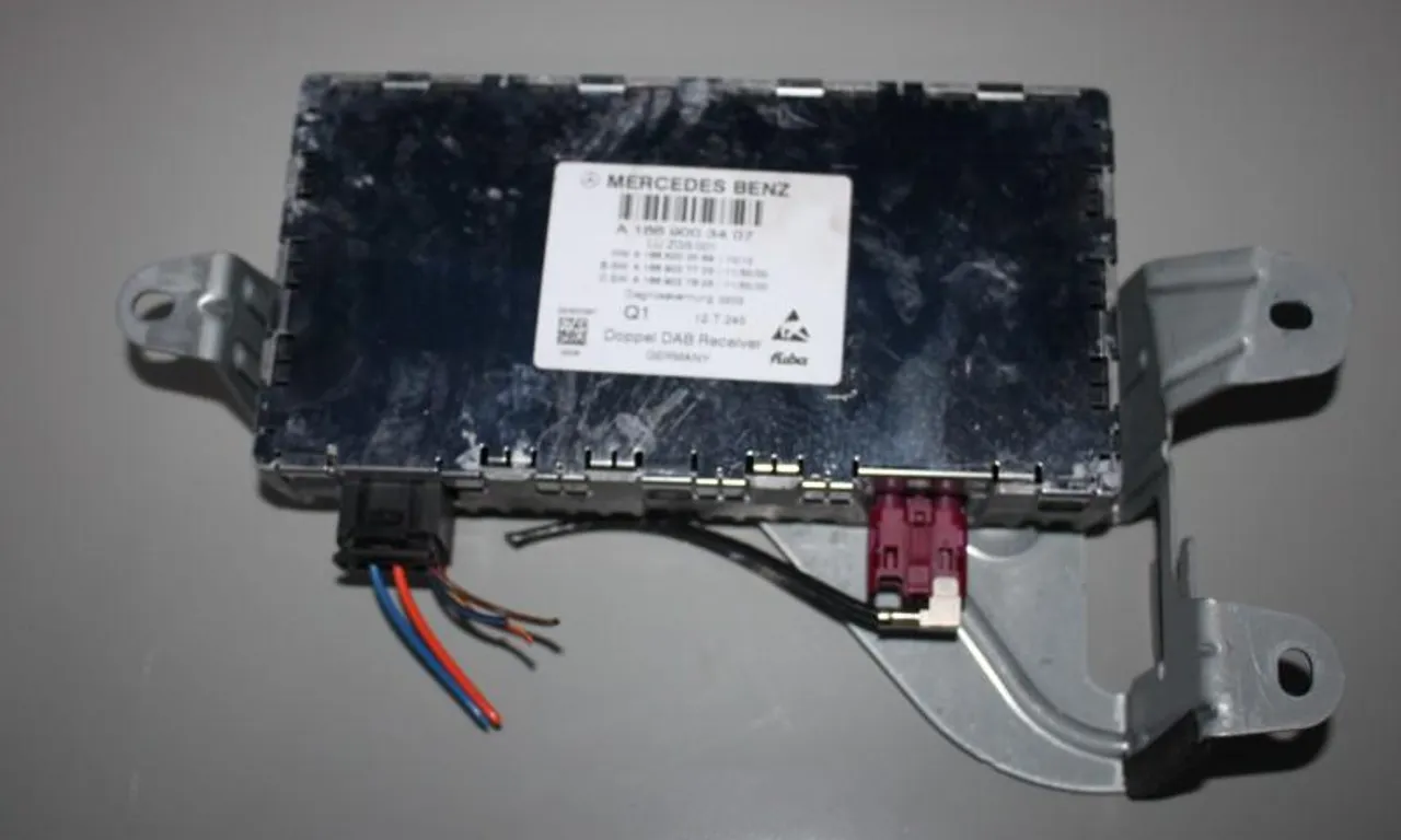 Modul radio MERCEDES C-CLASS 2007-2015