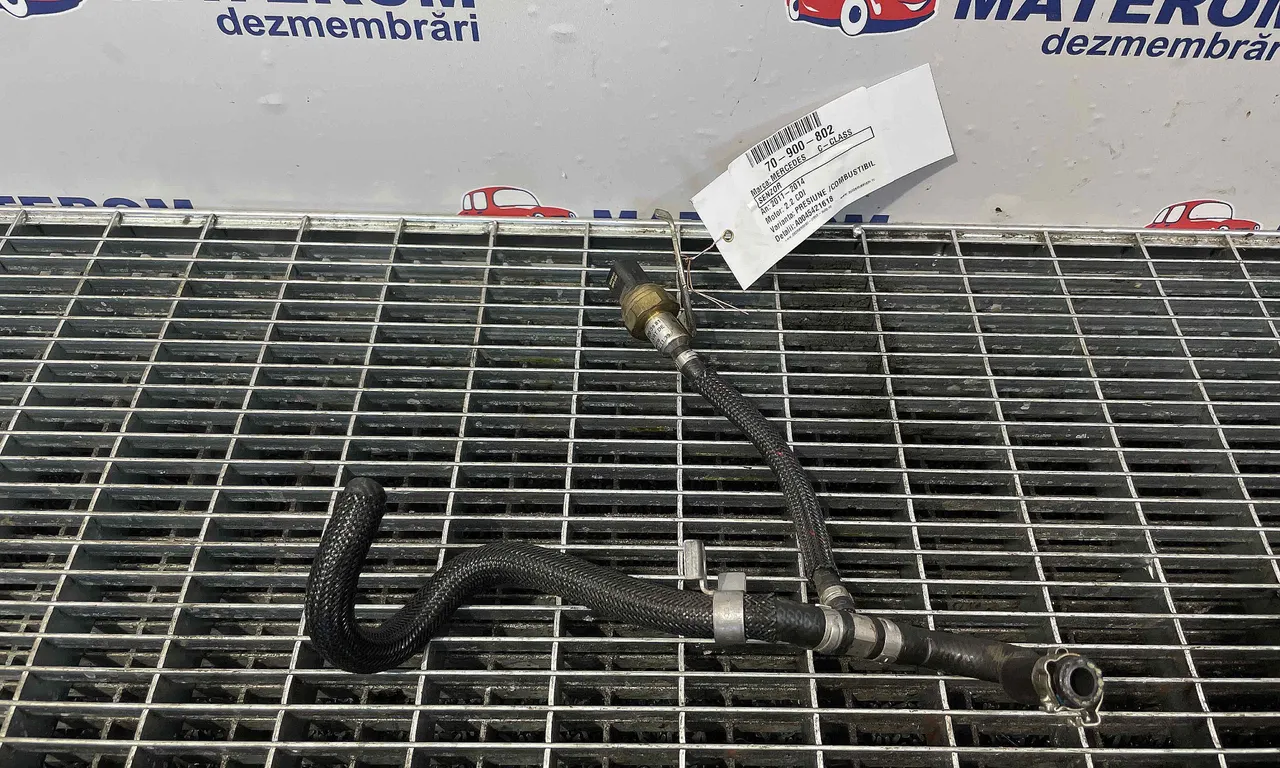 SENZOR PRESIUNE COMBUSTIBIL MERCEDES C-CLASS 2007-2015