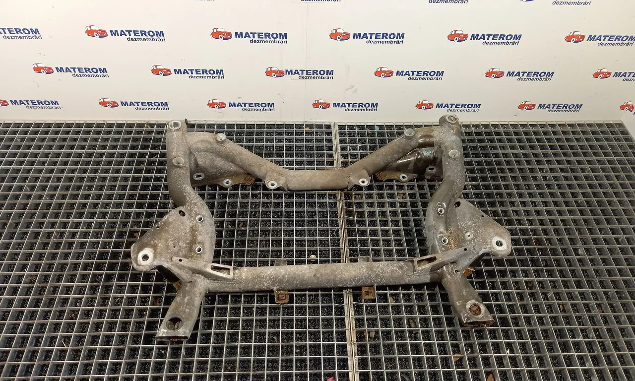 JUG MOTOR MERCEDES C-CLASS 2007-2015