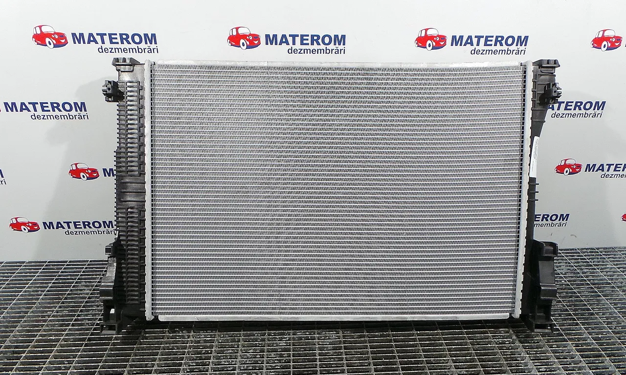 RADIATOR MOTOR MERCEDES C-CLASS 2007-2015