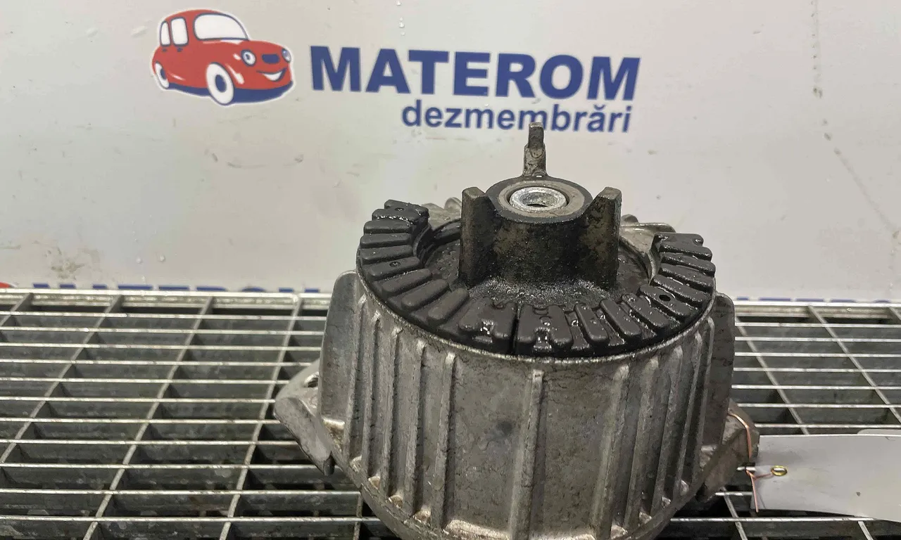 TAMPON MOTOR MERCEDES C-CLASS 2007-2015