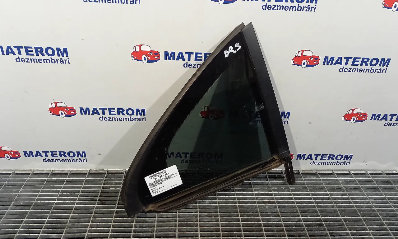 GEAM SPATE MIC DREAPTA MERCEDES C-CLASS 2013-2023