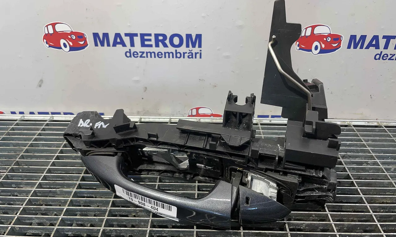 MANER USA FATA DREAPTA MERCEDES C-CLASS 2013-2023