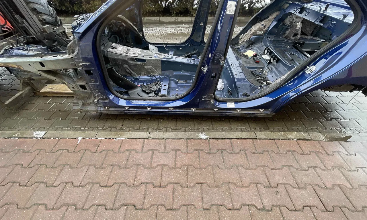 PRAG STANGA MERCEDES C-CLASS 2013-2023