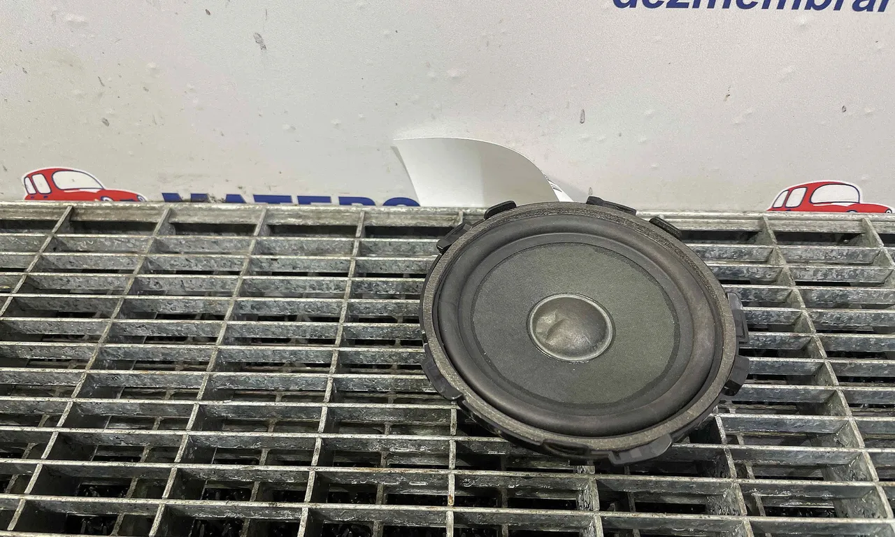DIFUZOR AUDIO MERCEDES C-CLASS 2013-2023