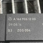 MODUL AMPLIFICATOR RADIO MERCEDES C-CLASS C 350 e (205.047) 2013-2023 oe-A1669061200, vedere laterala