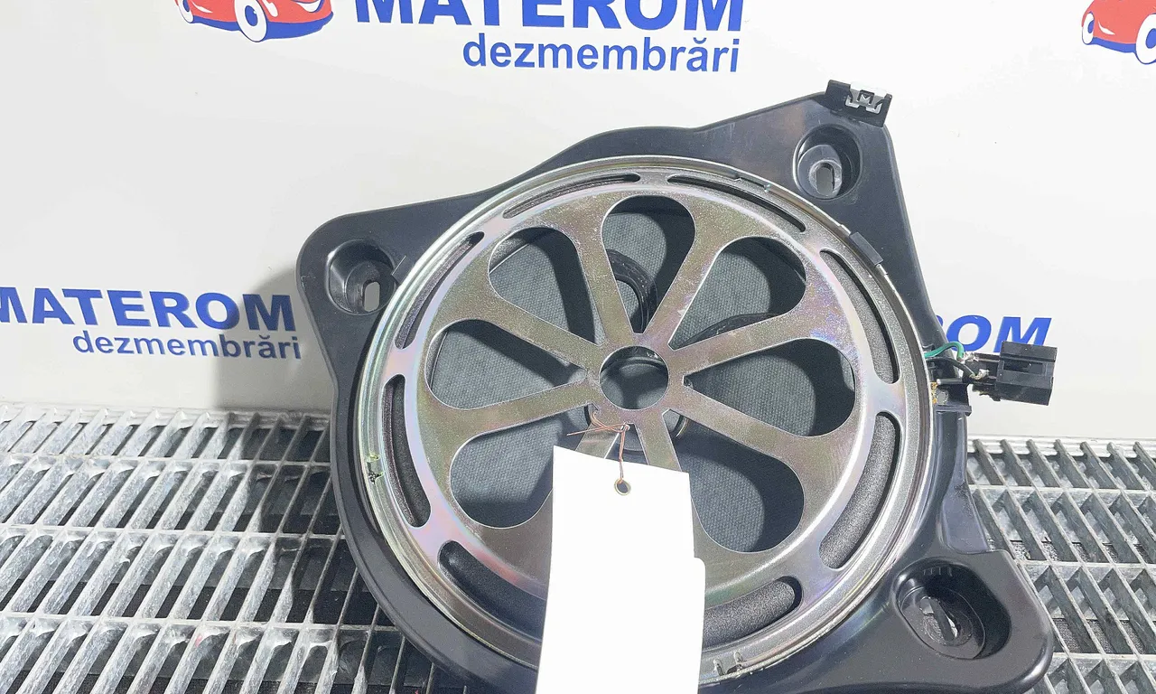 SUBWOOFER MERCEDES C-CLASS 2013-2023
