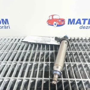 INJECTOR