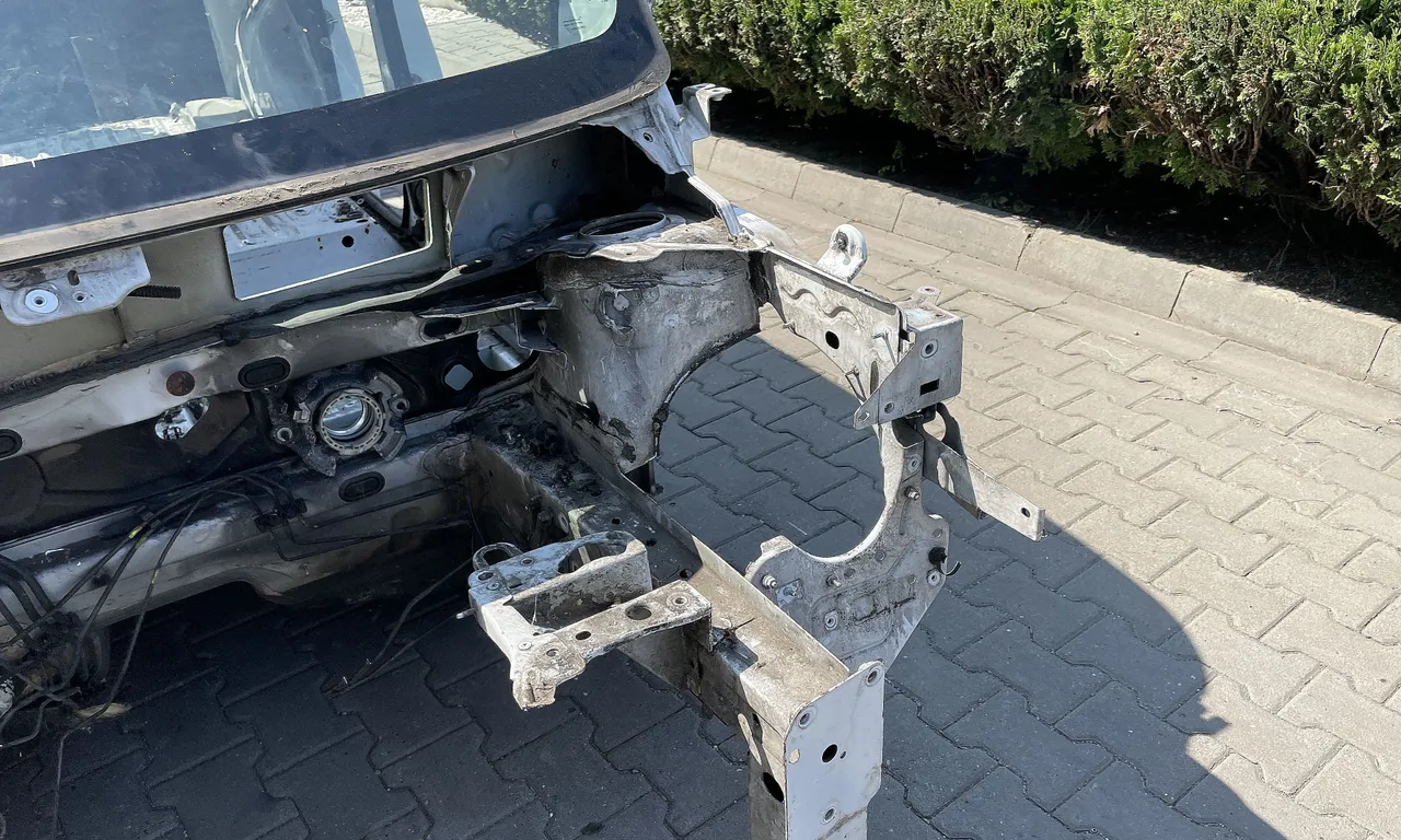 LONJERON STANGA MERCEDES CITAN 2012-2021