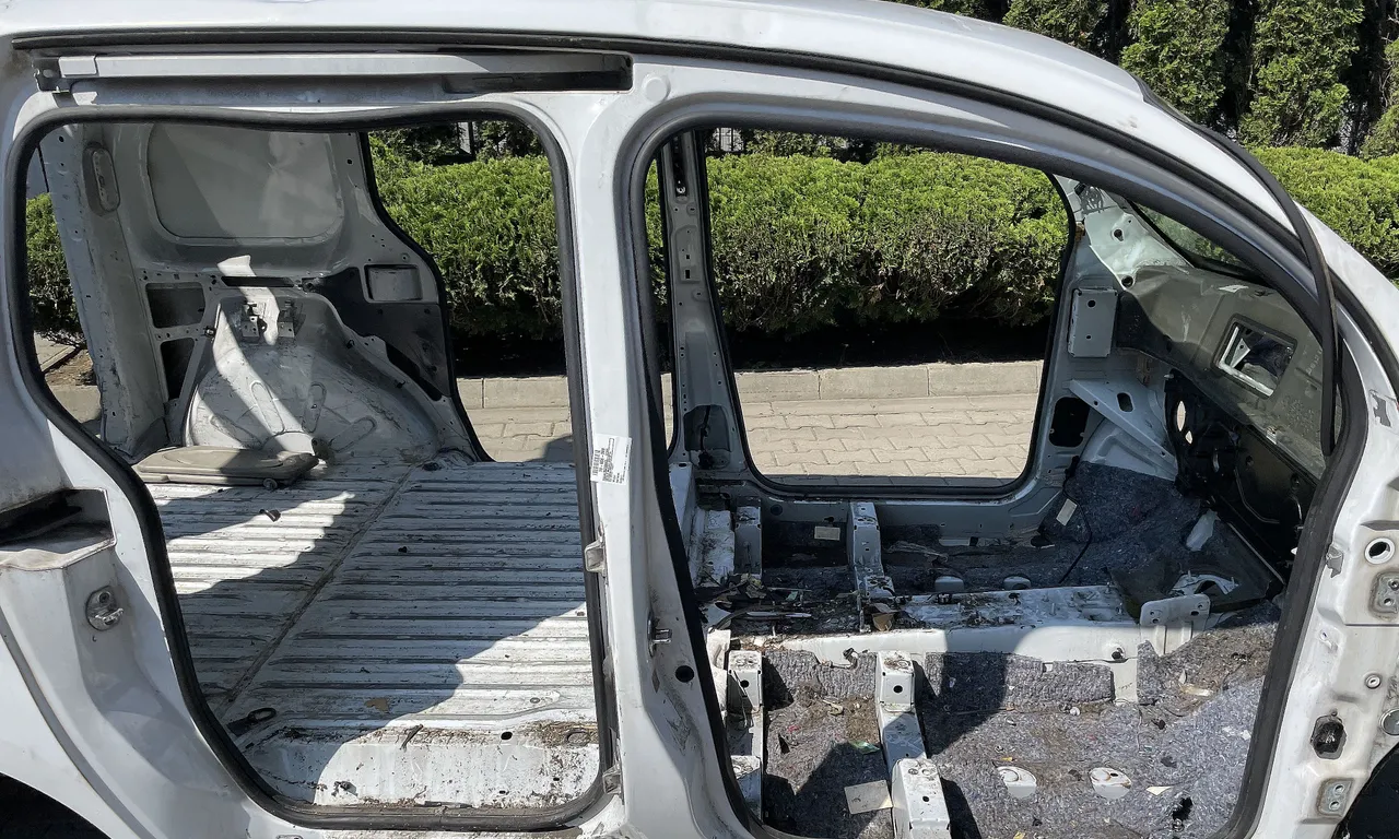STALP MIJLOC DREAPTA MERCEDES CITAN 2012-2021