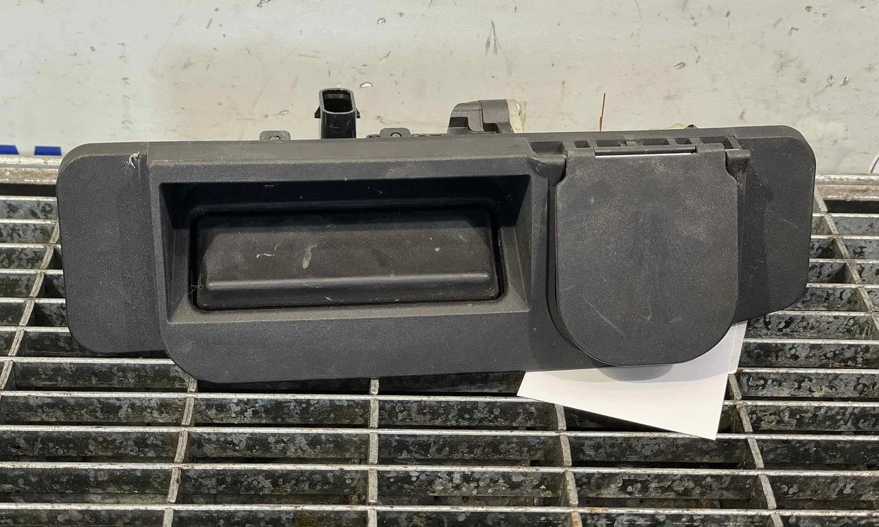 MANER CAPOTA SPATE MERCEDES CLA 2013-2019