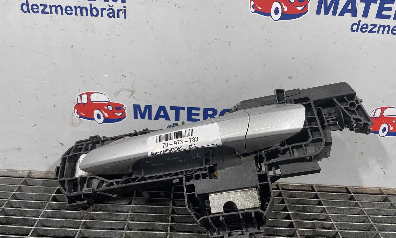 MANER USA SPATE STANGA MERCEDES CLA 2013-2019