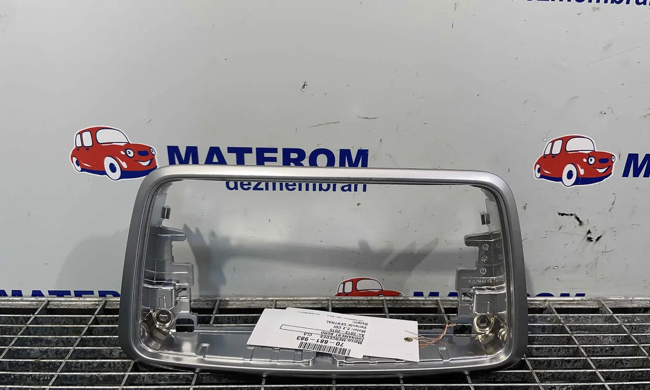 ORNAMENT BORD MERCEDES CLA 2013-2019