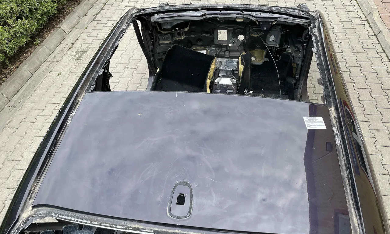 PAVILION MERCEDES CLA 2013-2019