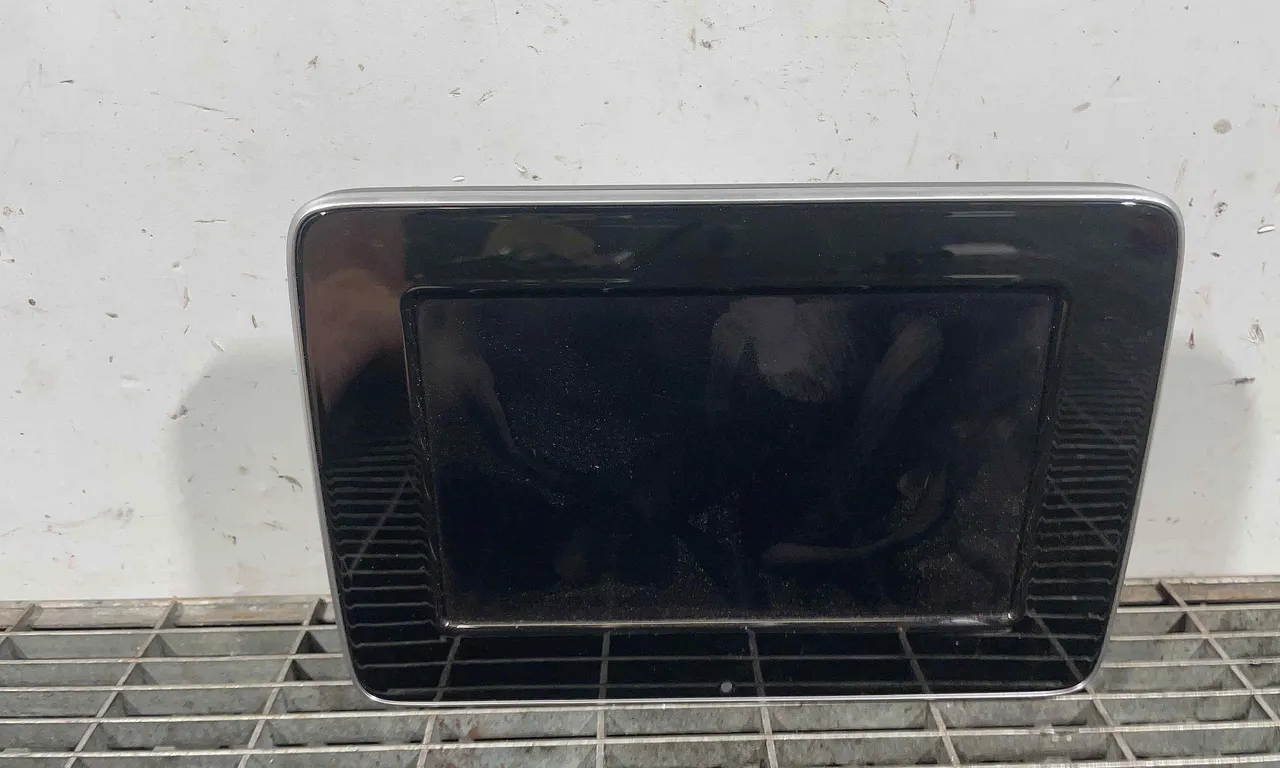 AFISAJ BORD MERCEDES CLA 2013-2019