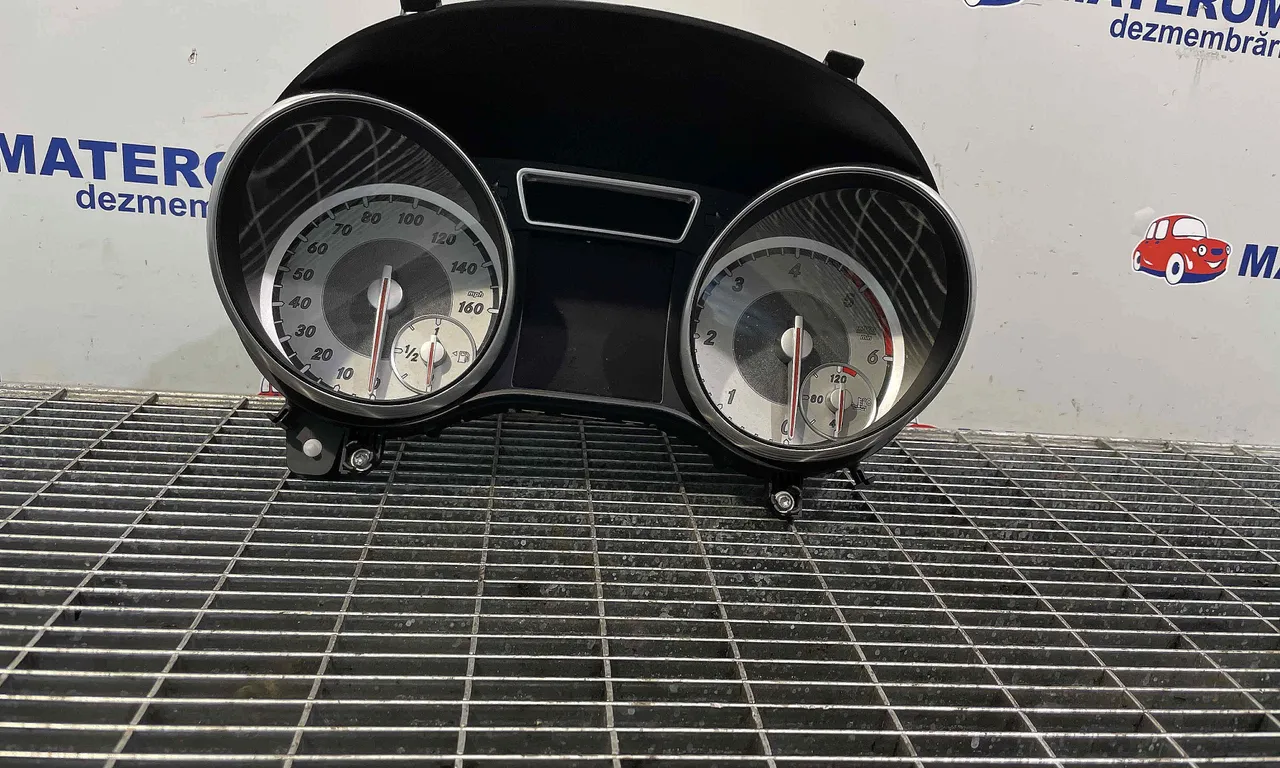 CEAS BORD MERCEDES CLA 2013-2019