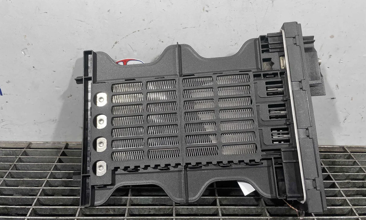 RADIATOR INCALZIRE MERCEDES CLA 2013-2019