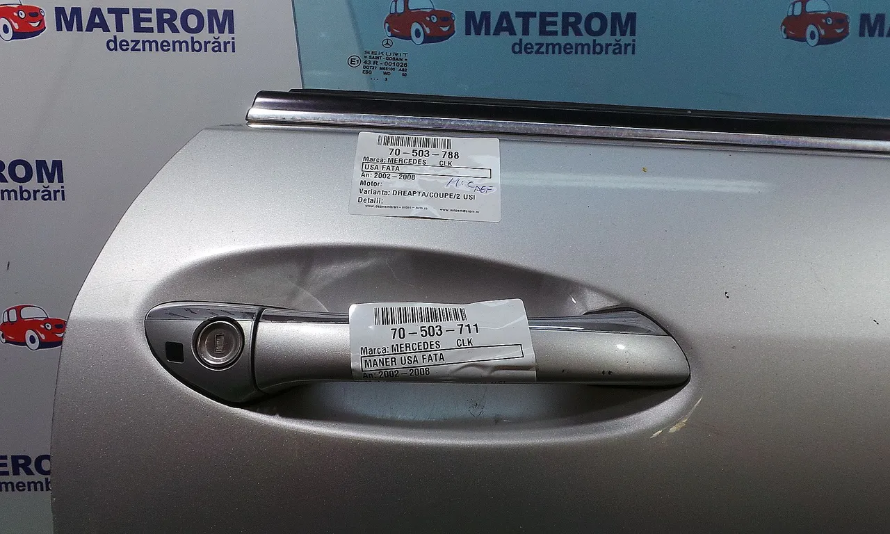 MANER USA FATA DREAPTA MERCEDES CLK 2002-2010