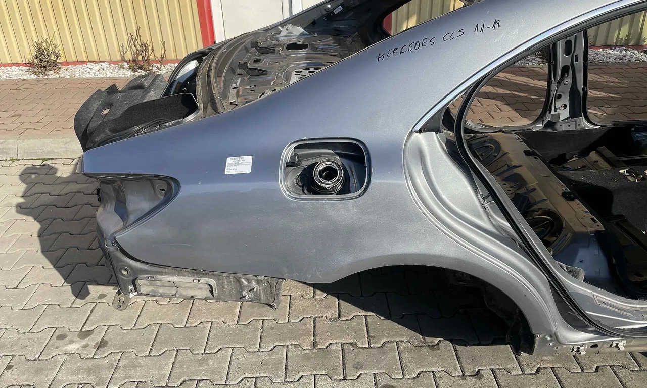ARIPA SPATE DREAPTA MERCEDES CLS 2011-2017