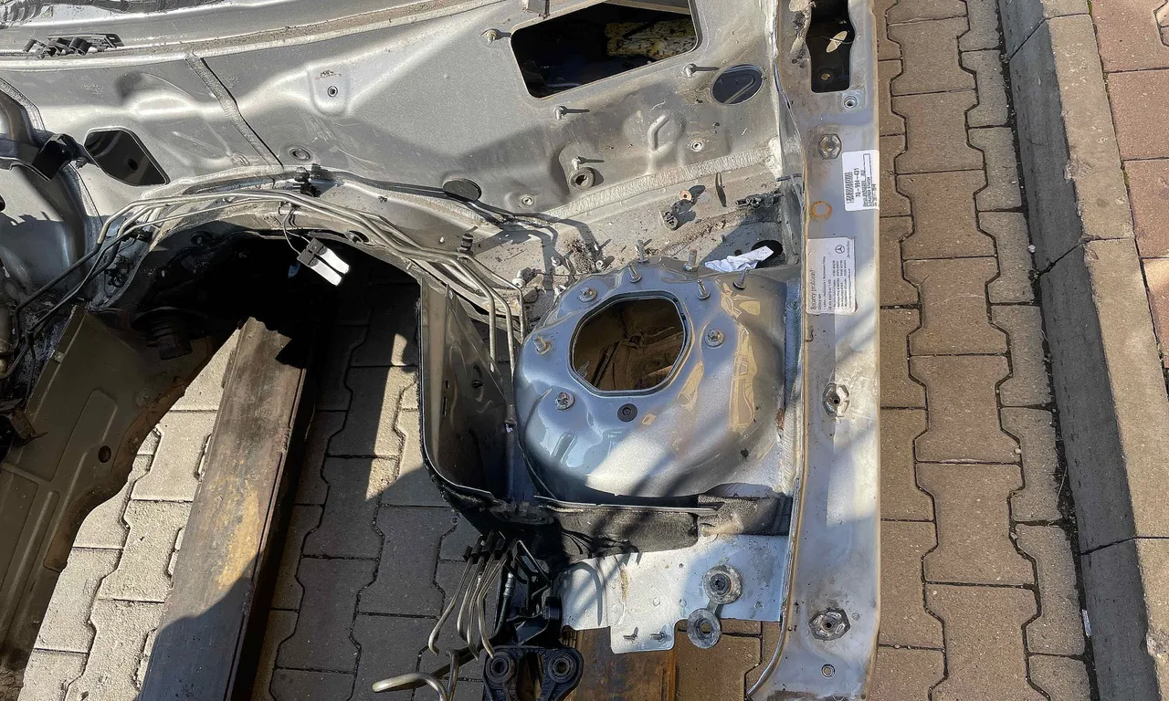 LONJERON STANGA MERCEDES CLS 2011-2017