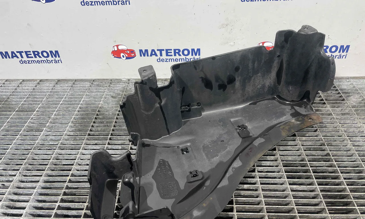 SCUT SUB MASINA MERCEDES CLS 2011-2017