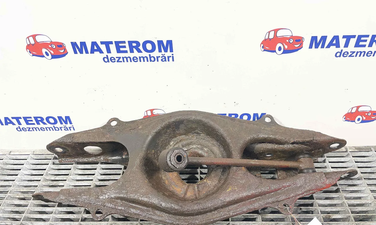 BRAT SPATE INFERIOR DREAPTA MERCEDES CLS 2011-2017