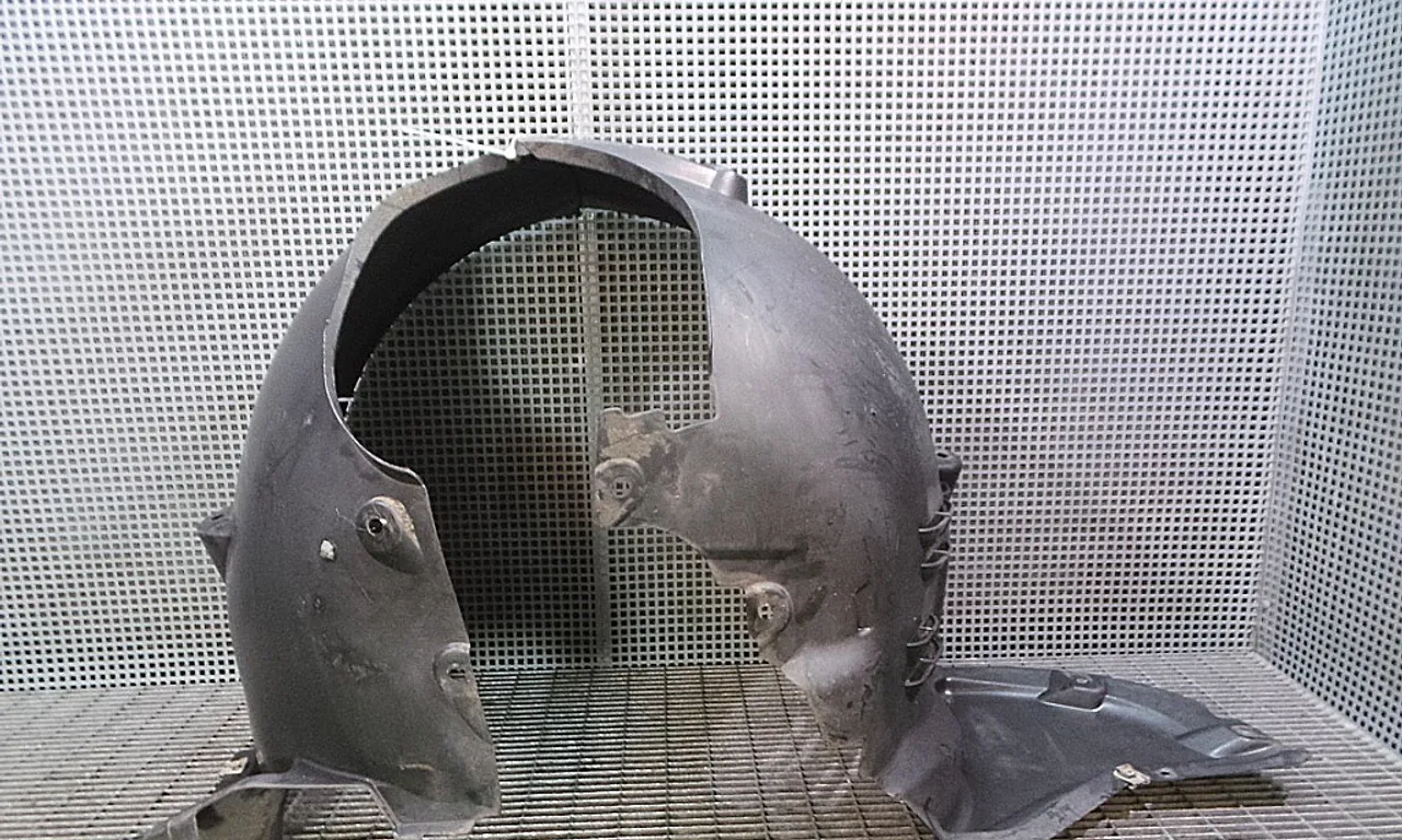 APARATOARE NOROI FATA STANGA MERCEDES CLS 2004-2011
