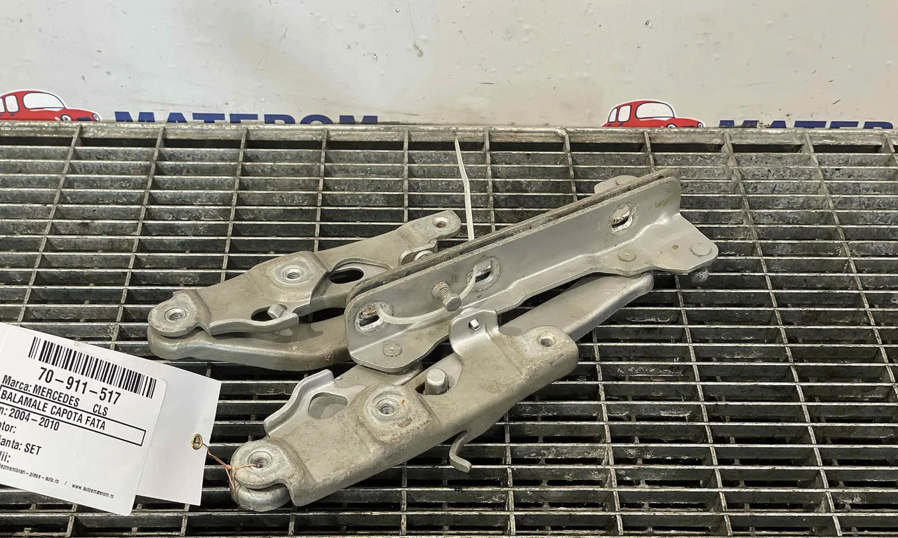 BALAMALE CAPOTA FATA MERCEDES CLS 2004-2011