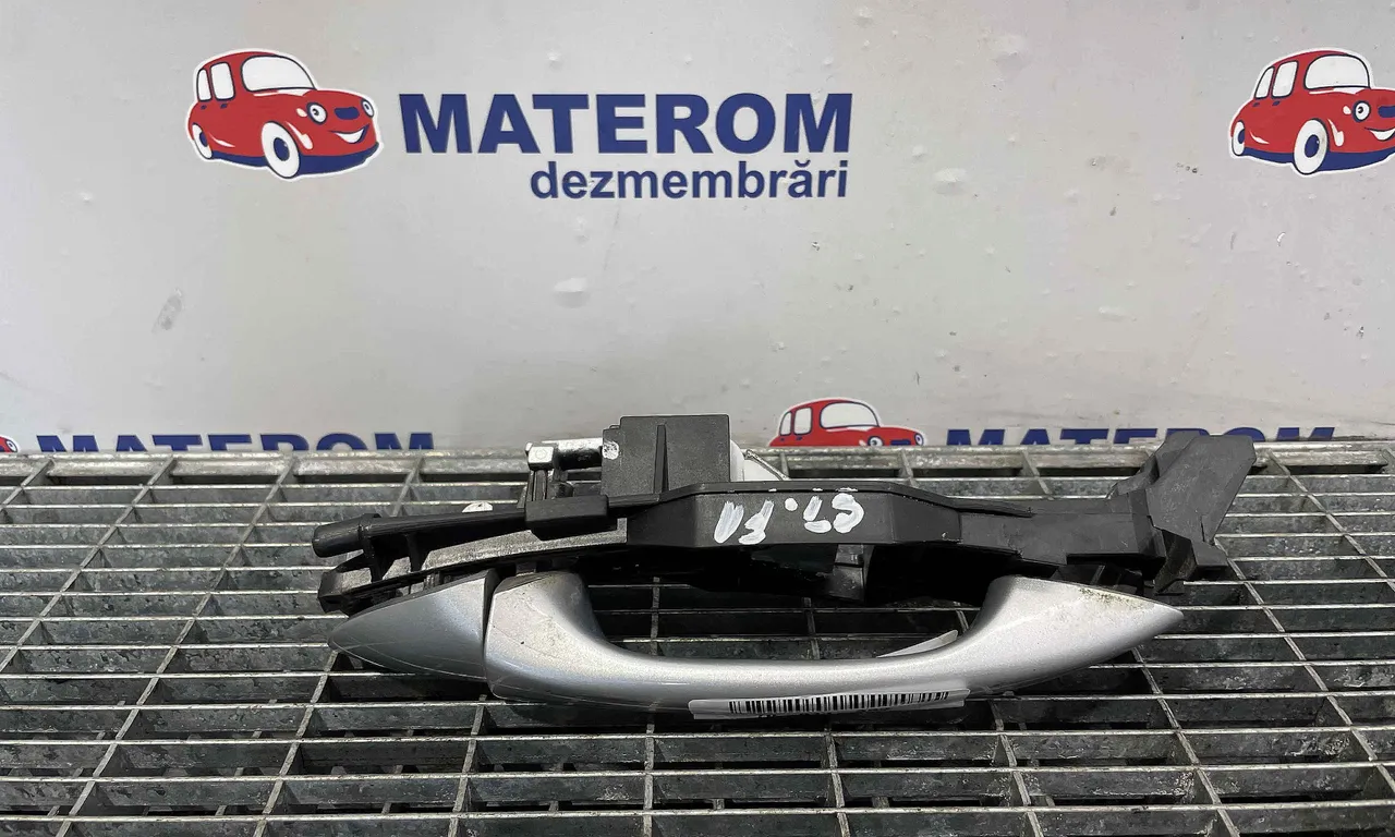 MANER USA FATA STANGA MERCEDES CLS 2004-2011