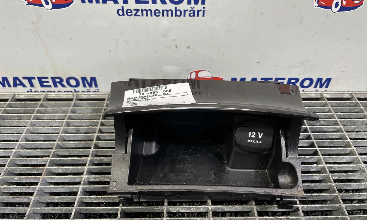 SCRUMIERA MERCEDES CLS 2004-2011