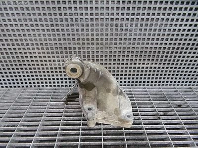 SUPORT MOTOR DREAPTA MERCEDES CLS 3.0 CDI 2004-2011 oe A6422230104, vedere frontata