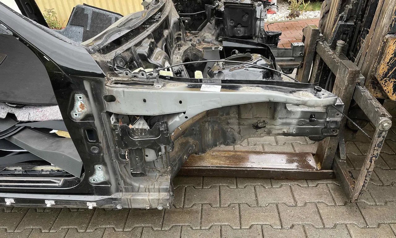 LONJERON DREAPTA MERCEDES E-CLASS 2009-2016