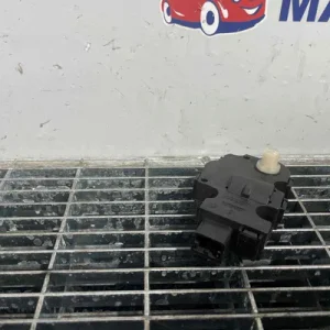 MOTORAS CLAPETA INCALZIRE