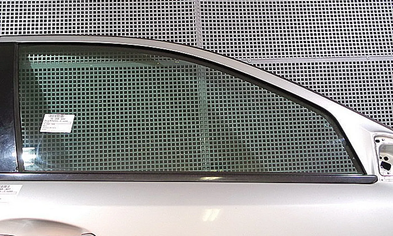 GEAM FATA DREAPTA MERCEDES E-CLASS 2003-2009
