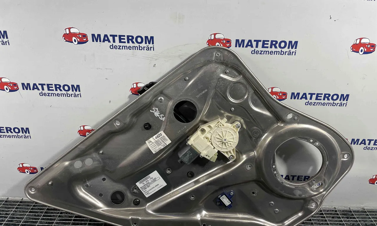 MACARA USA SPATE STANGA MERCEDES E-CLASS 2009-2016