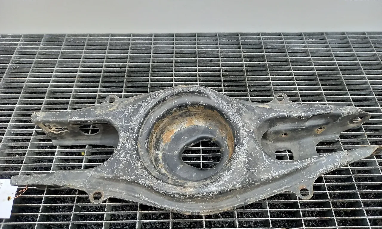 BRAT SPATE INFERIOR DREAPTA MERCEDES E-CLASS 2009-2016