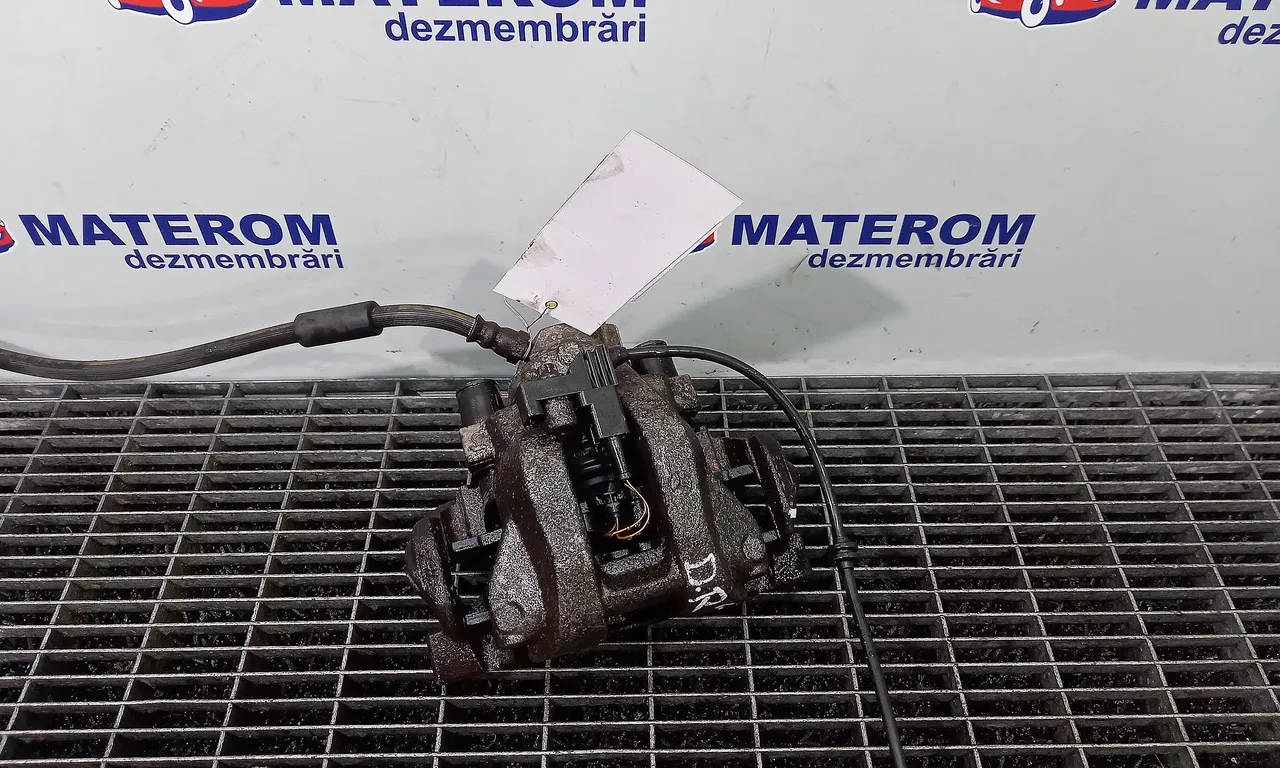 ETRIER SPATE DREAPTA MERCEDES E-CLASS 2009-2016