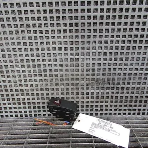 INTRERUPATOR AVARIE MERCEDES E-CLASS 2009-2016 oe-2129052600, vedere frontata
