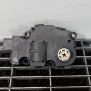 MOTORAS CLAPETA INCALZIRE
