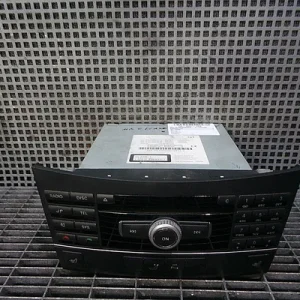 RADIO CD MERCEDES E-CLASS 2009-2016, vedere frontata