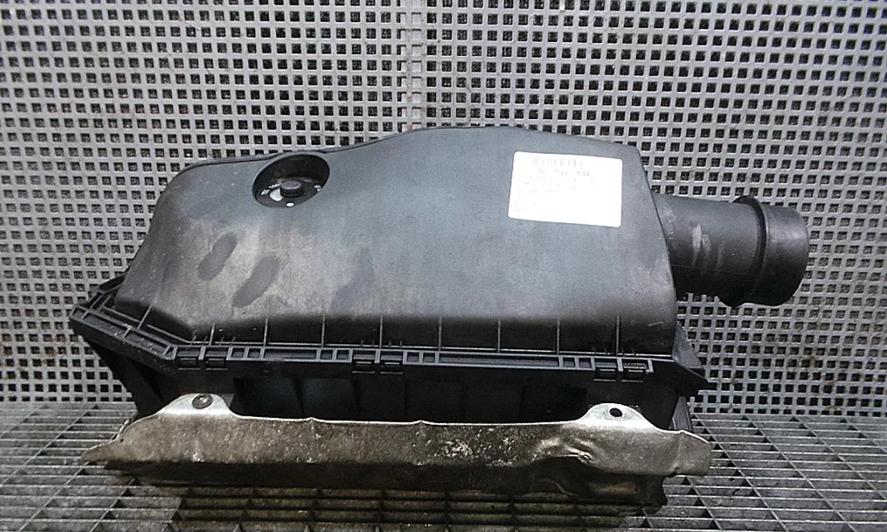 CARCASA FILTRU AER MERCEDES E-CLASS 1995-2003