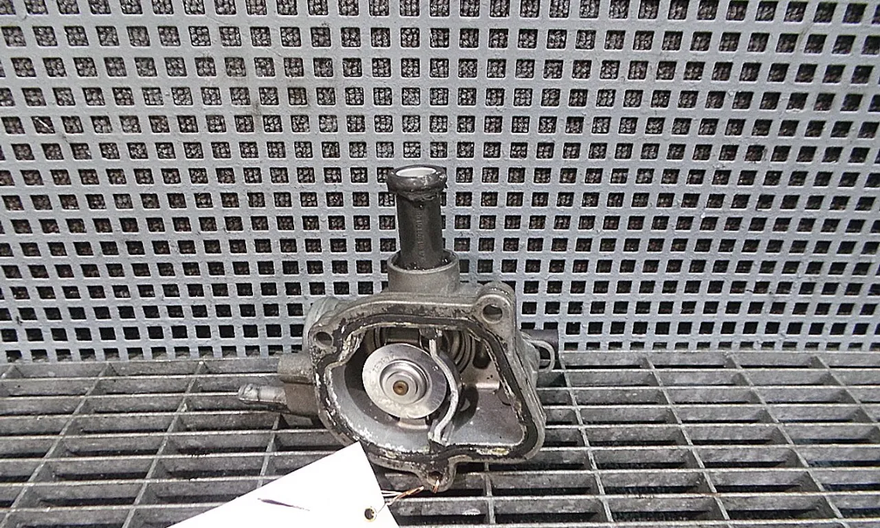 CARCASA TERMOSTAT MERCEDES E-CLASS 1995-2003