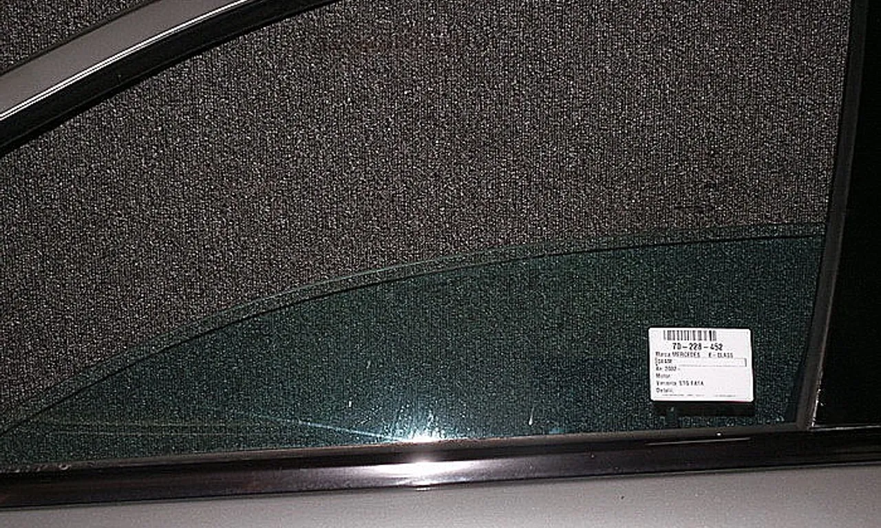 GEAM FATA STANGA MERCEDES E-CLASS 2002-2009
